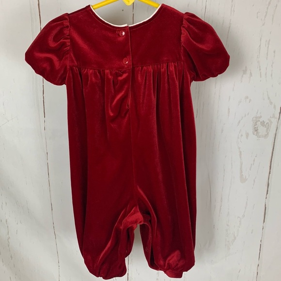 Vintage red velvet baby romper lace rosette 6-9m - Picture 2 of 8